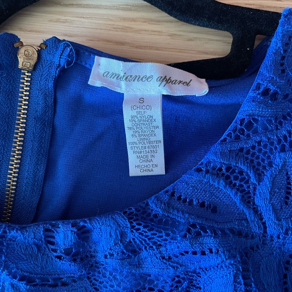 Cropped Tank Top - Picture 3 of 3
